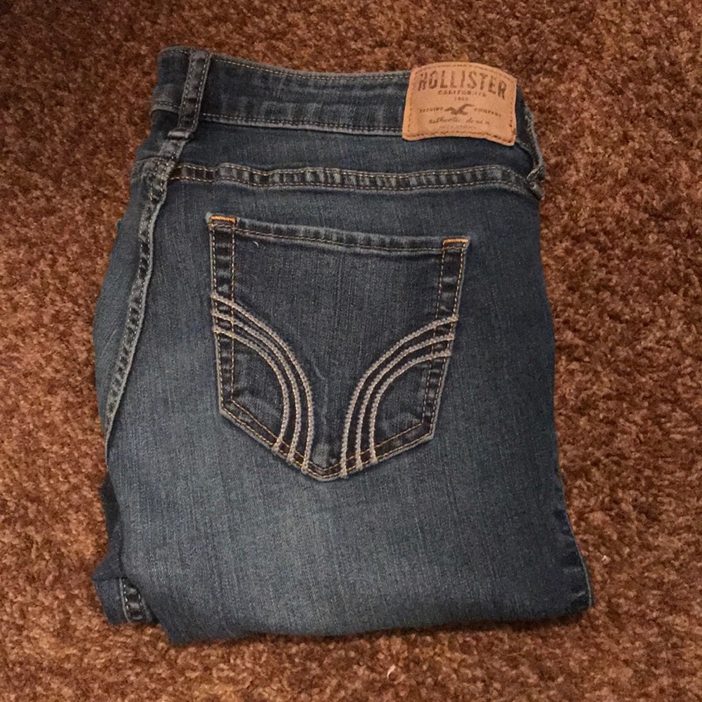 Hollister Super Skinny Jeans